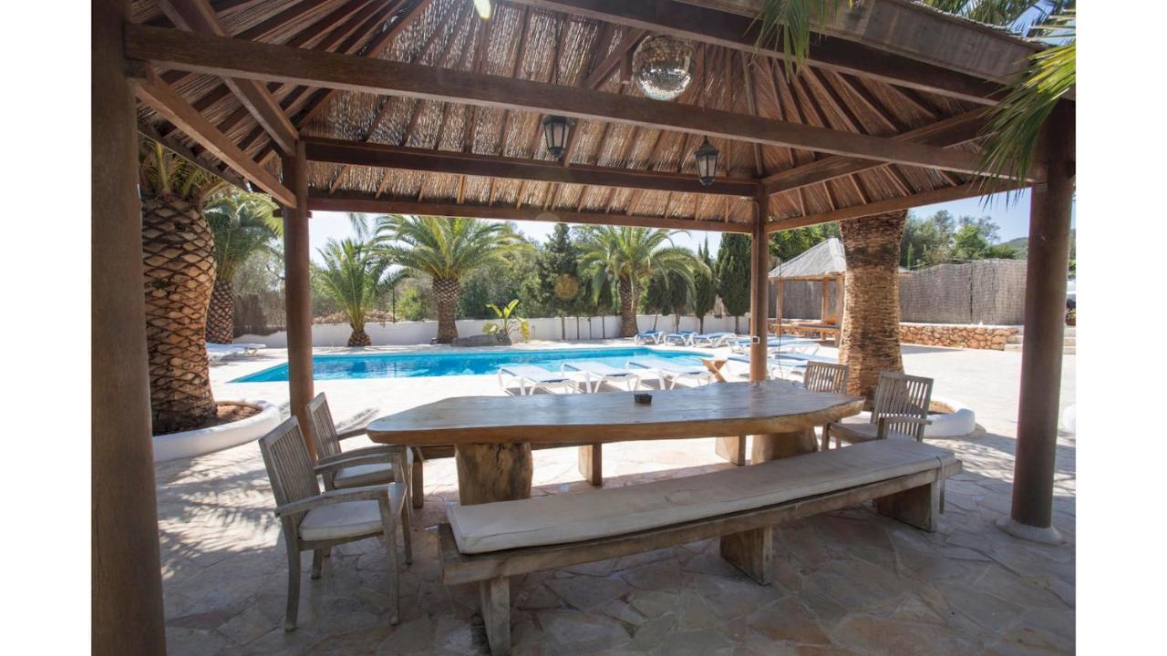 Villa Daniel 5 Mins By Taxi Into Ibiza Town Sant Jordi de ses Salines Exterior photo